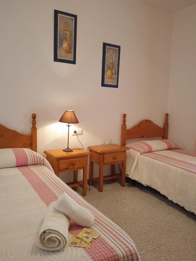 Pension La Sierra Cortes de la Frontera Exterior foto